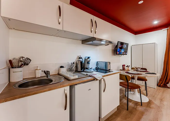 L'ecrin Rouge Escapade Romantique Et Balneo Prive Lejlighed *