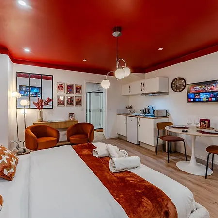 Апартаменты L'ecrin Rouge Escapade Romantique Et Balneo Prive