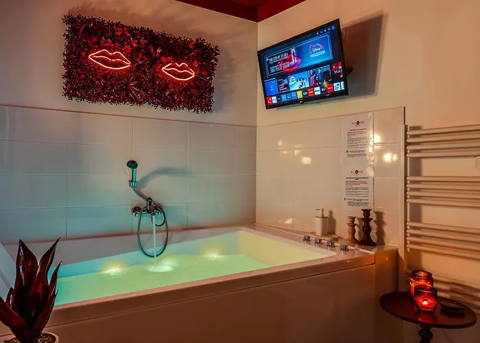 L'ecrin Rouge Escapade Romantique Et Balneo Prive Διαμέρισμα Μπορντό