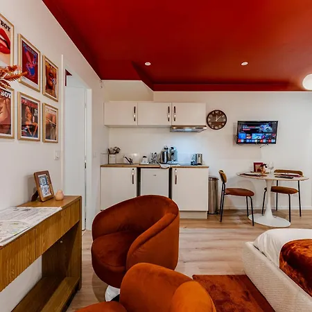 L'ecrin Rouge Escapade Romantique Et Balneo Prive Апартаменты